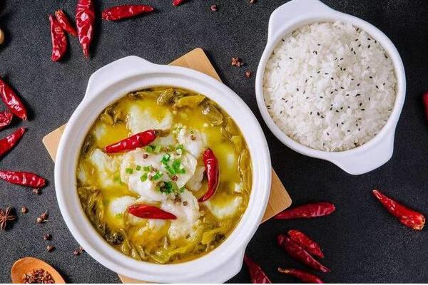 王小鱼酸菜鱼米饭